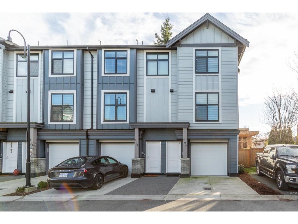 704 2267 Mckenzie Road, Abbotsford