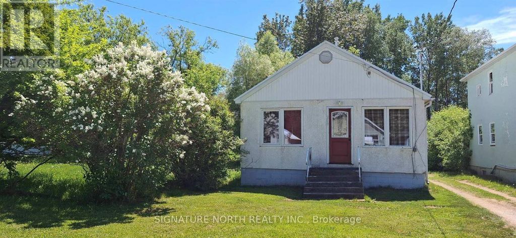 209 Fotheringham Ave., Atikokan (tb-50)