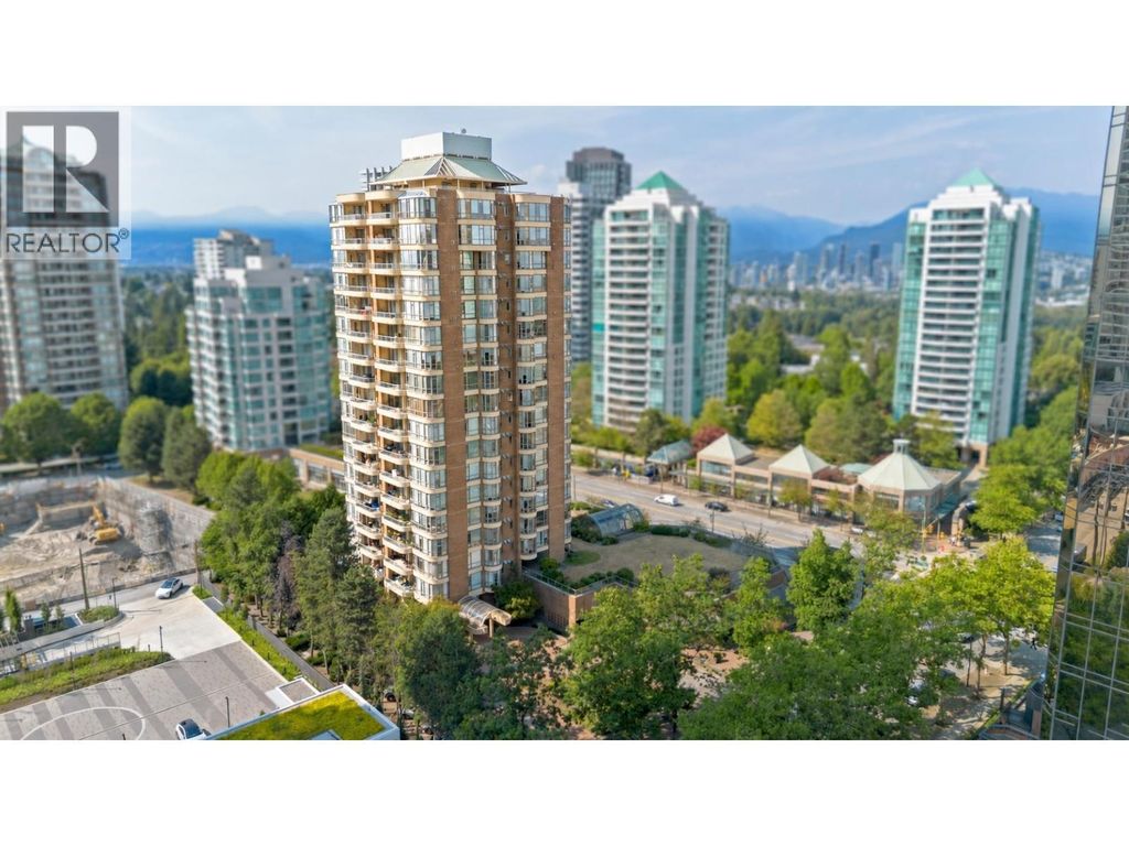 700 5967 Wilson Avenue, Burnaby