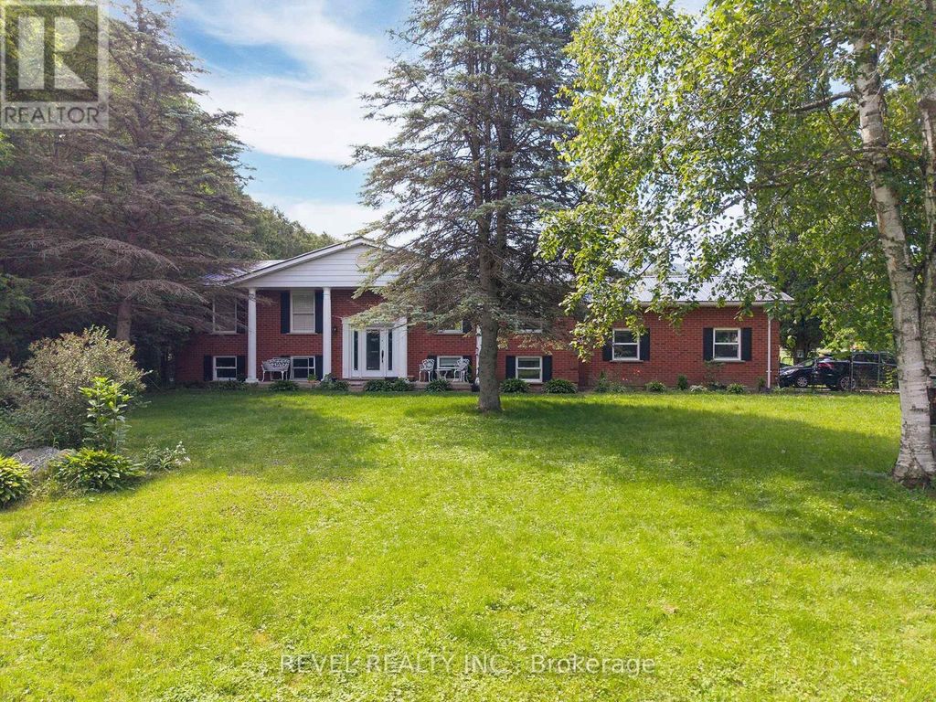 428 Charlotteville Road 1, Norfolk (st. Williams)
