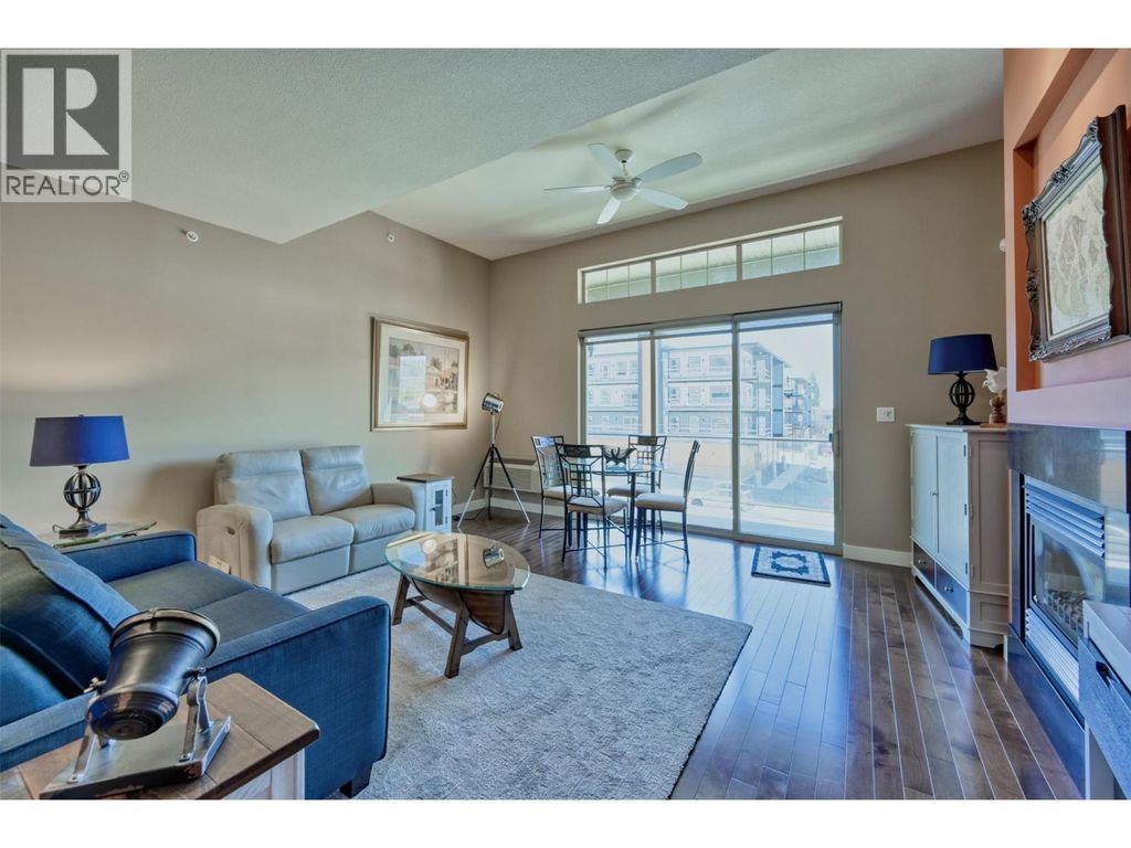 5803 Lakeshore Drive Unit# 10, Osoyoos