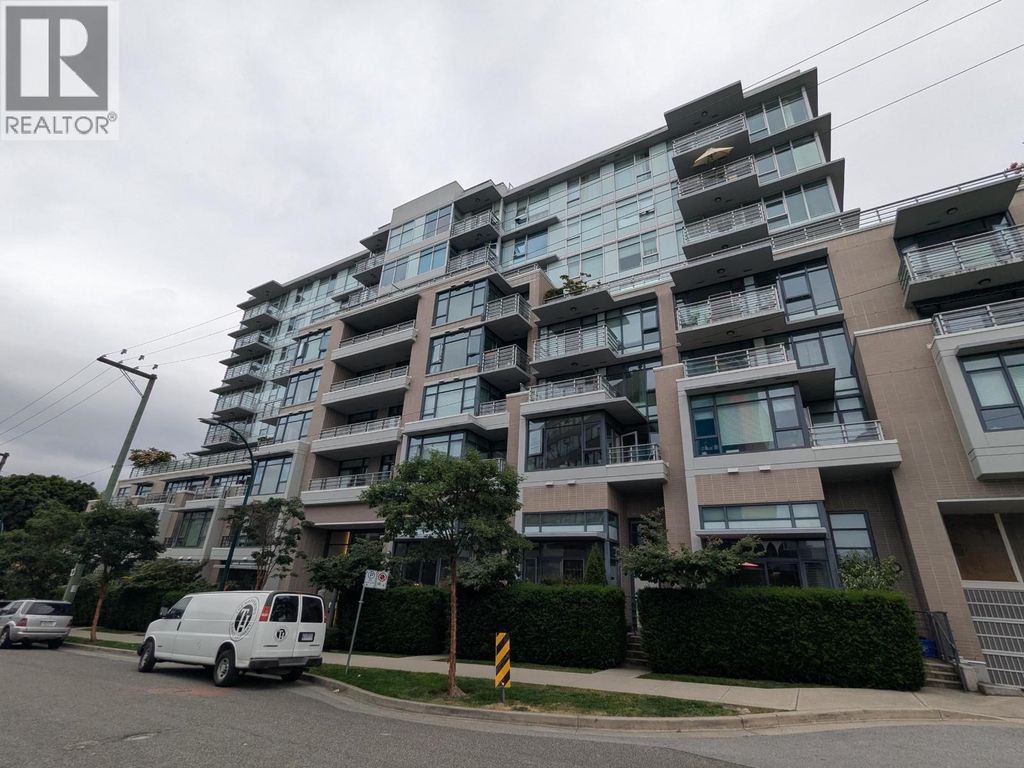805 2788 Prince Edward Street, Vancouver