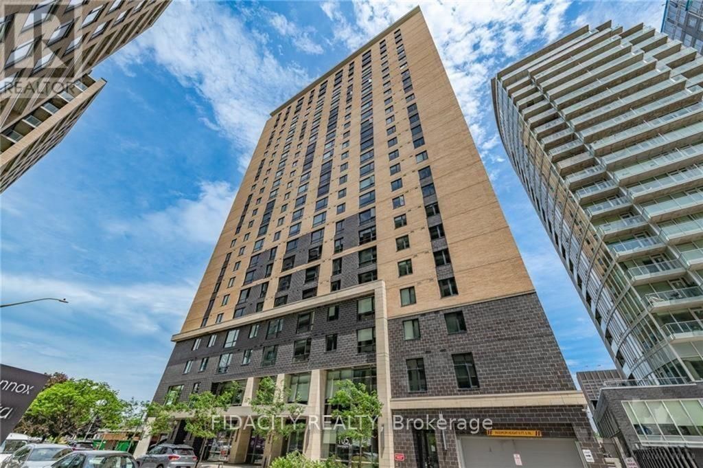 719 - 105 Champagne Avenue S, Ottawa