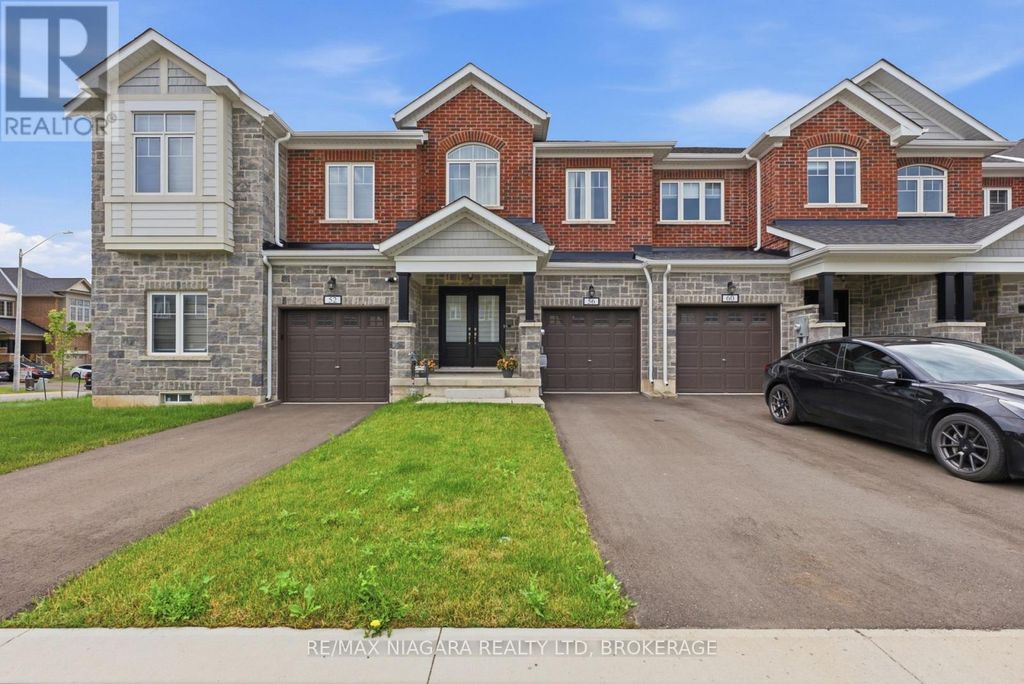 56 Sapphire Way, Thorold (rolling Meadows)