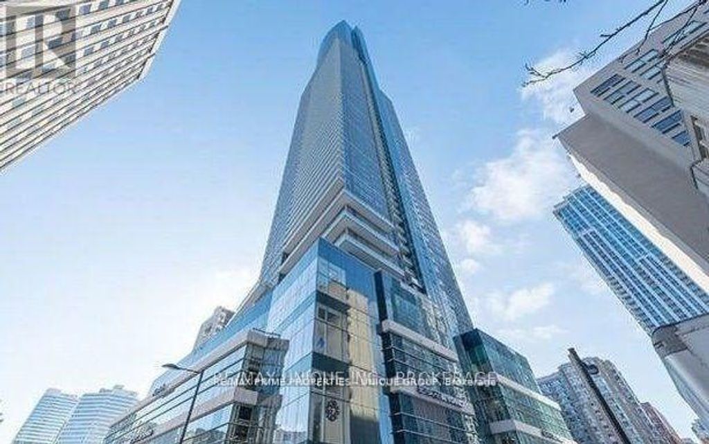 3807 - 386 Yonge Street, Toronto (bay Street Corridor)