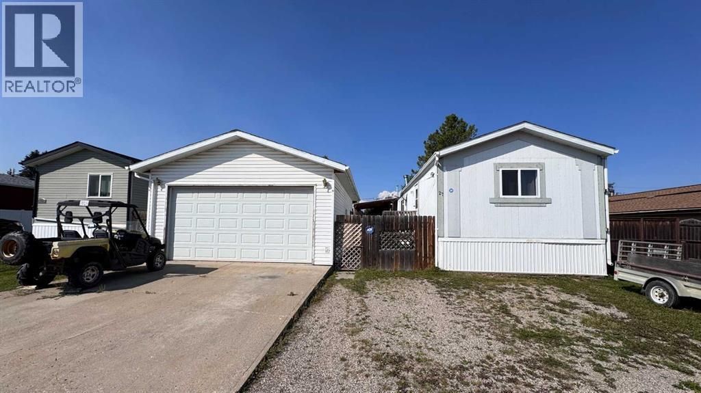 27, 5211 55 Avenue, Rocky Mountain House