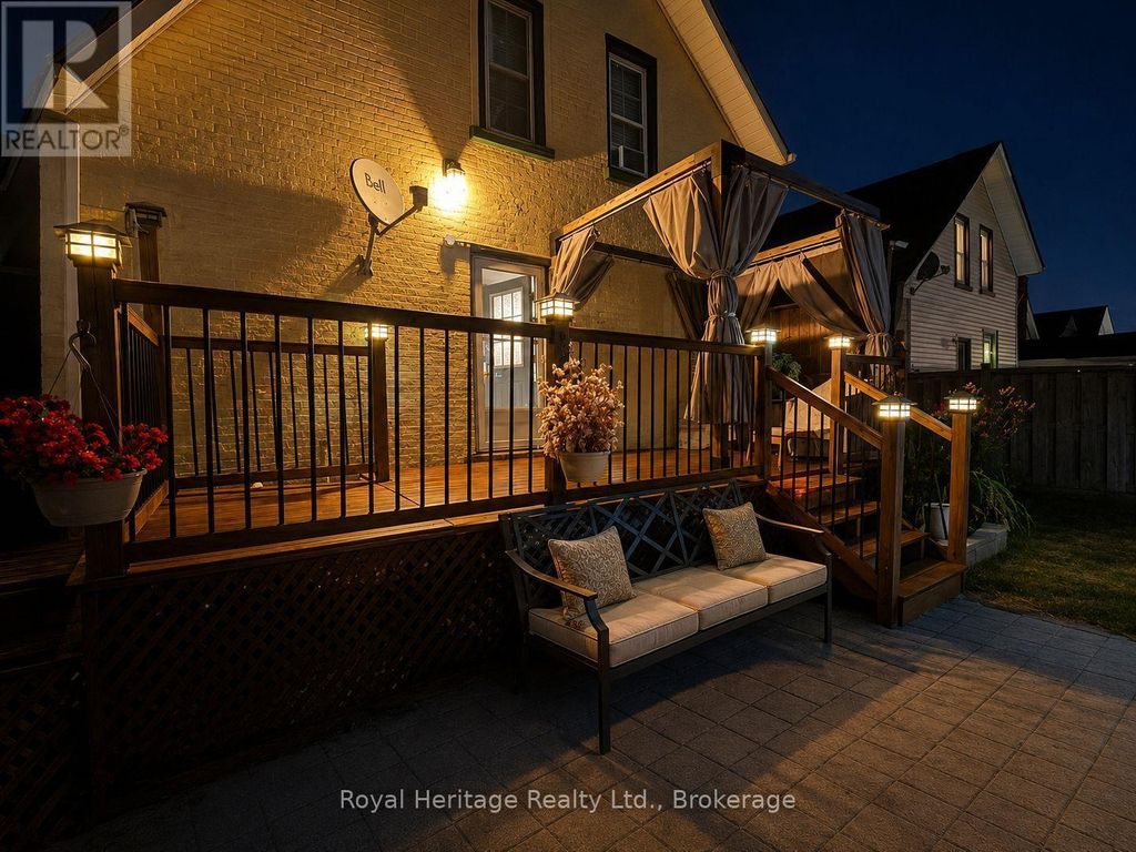 61 Lindsay Street N, Kawartha Lakes (lindsay)