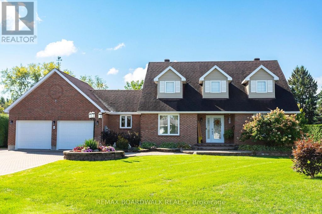 32 Faucher Boulevard, Casselman