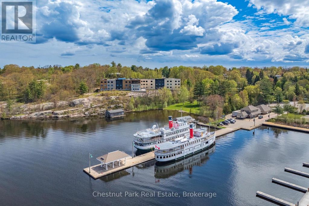 (studio Suite) - 520 Isaac Street, Gravenhurst (muskoka (s))