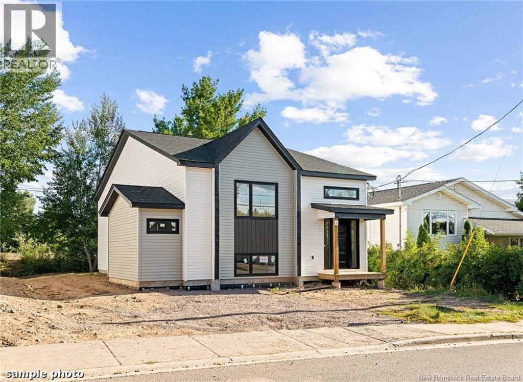 47 Mansfield, Moncton