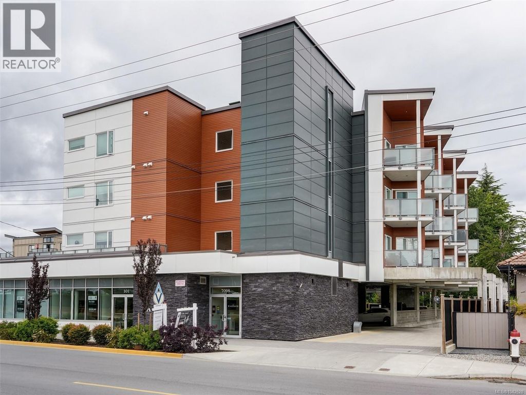 203 7098 Wallace Dr, Central Saanich