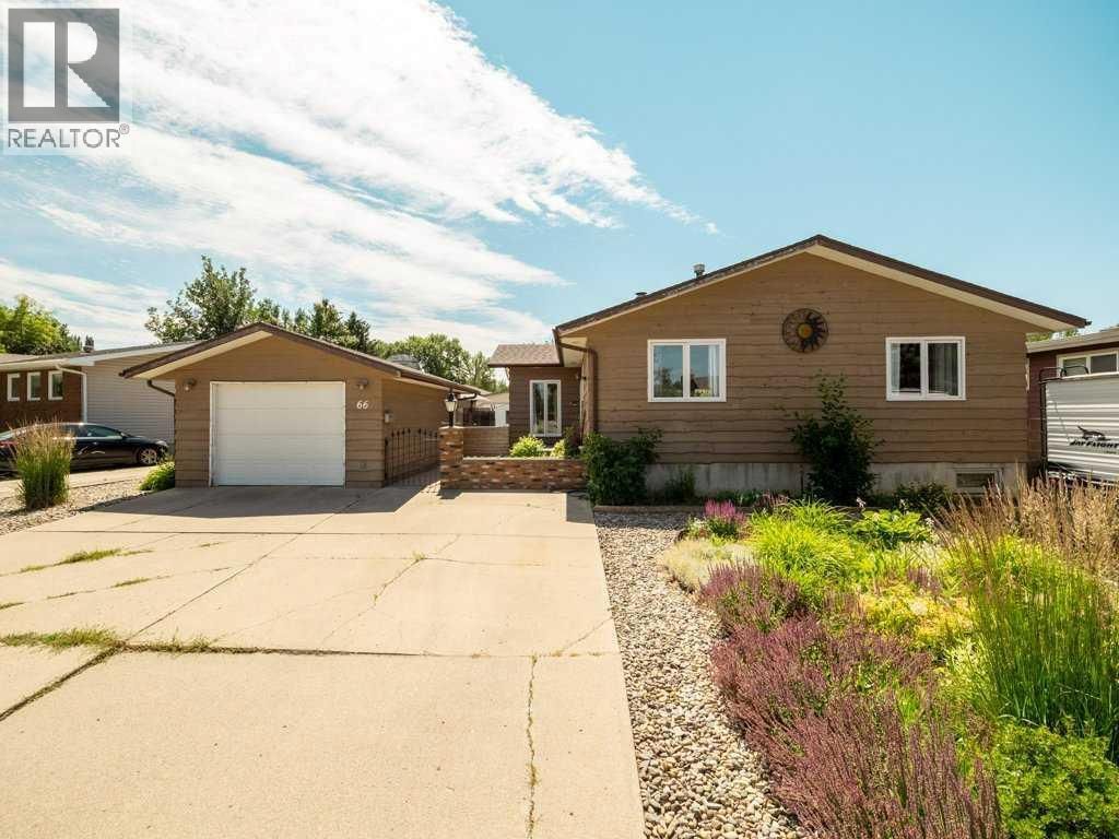 66 Pheasant Road N, Lethbridge