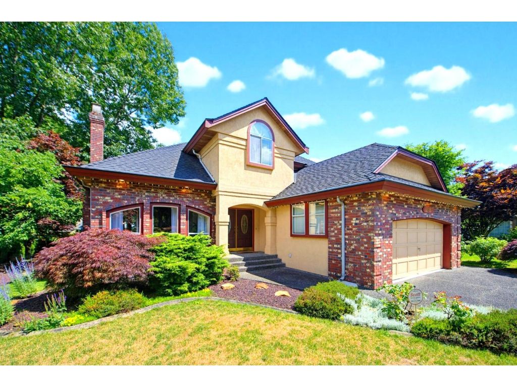 10482 Ashdown Place, Surrey