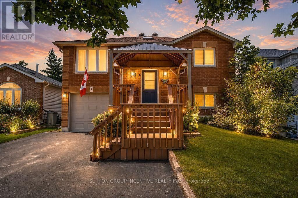 10 Palling Lane, Barrie (grove East)