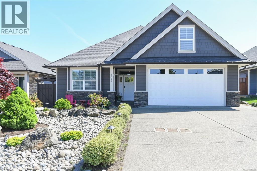 905 Prestwick Pl, Courtenay