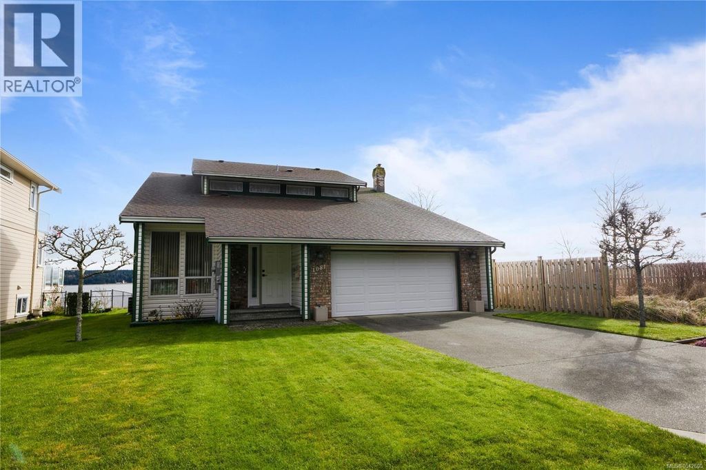 1081 Island Hwy S, Campbell River