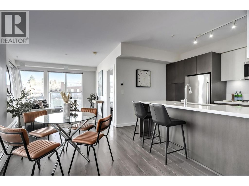 313 417 Great Northern Way, Vancouver