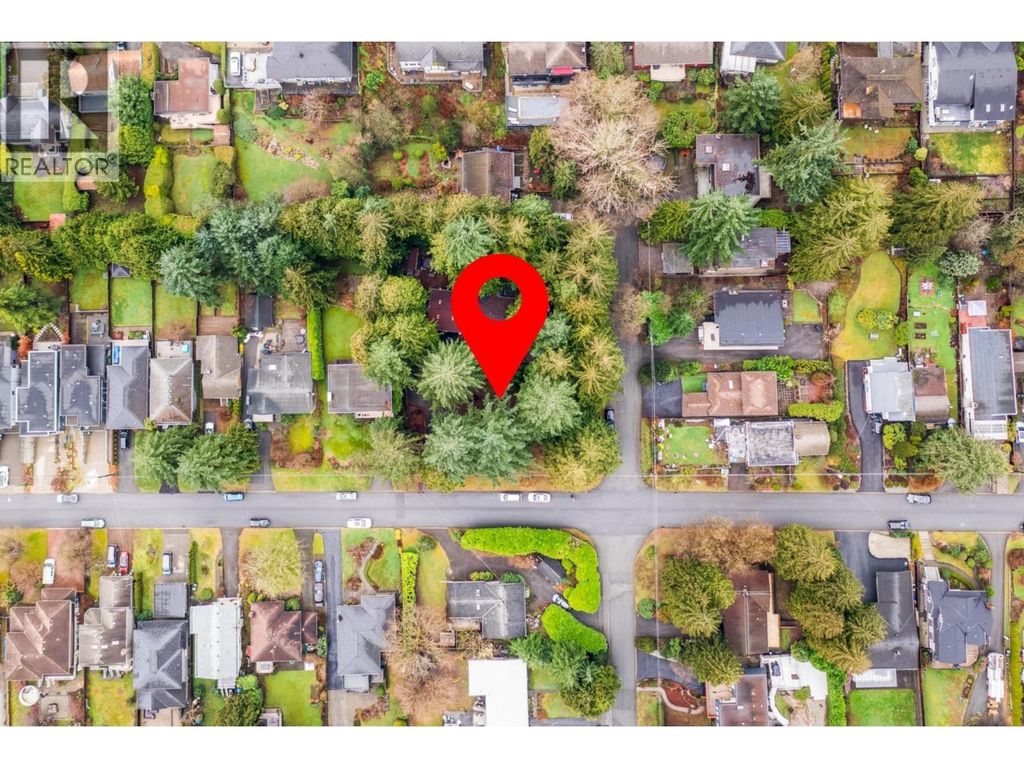 Lot 2 3091 Royal Avenue, North Vancouver