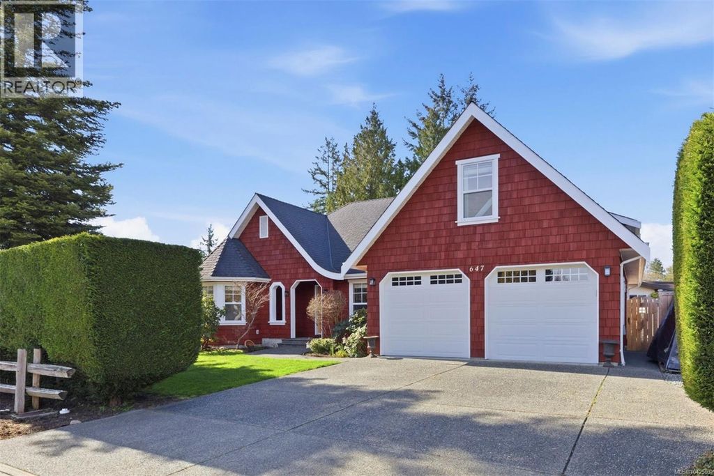 647 Temple St, Parksville