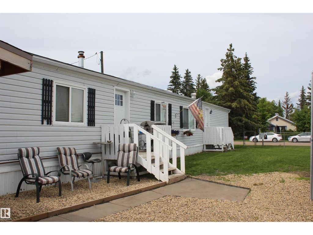 4839 49 Av, Chipman