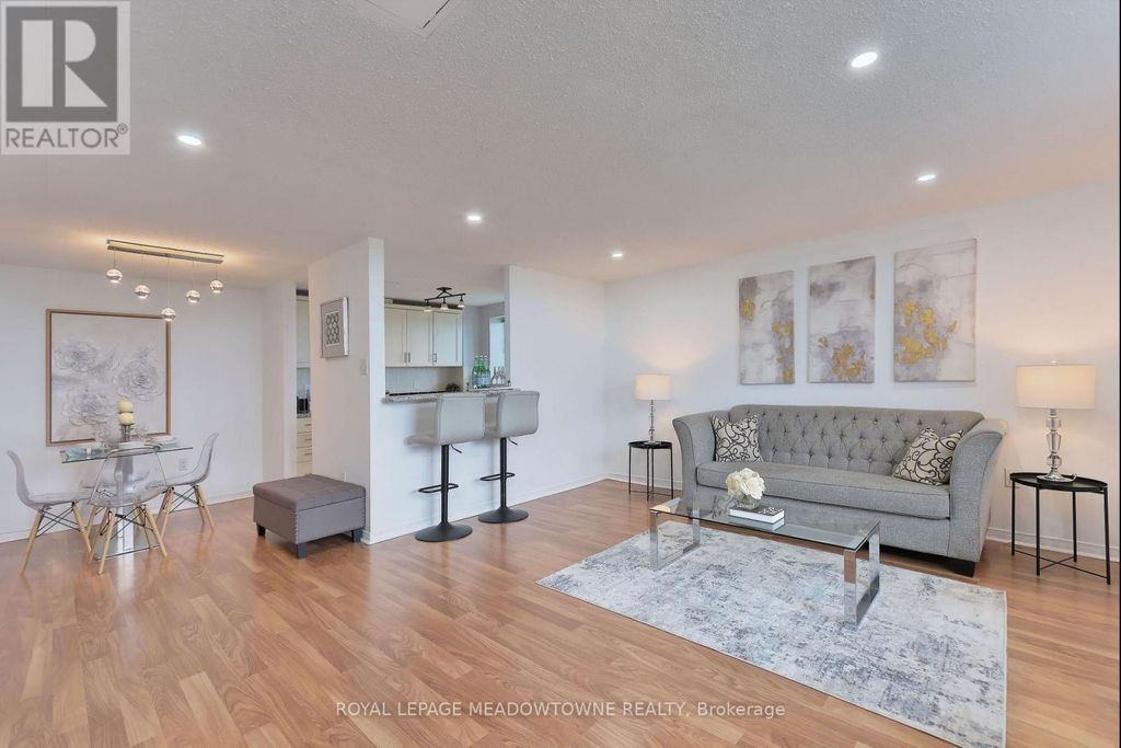 1013 - 6720 Glen Erin Drive, Mississauga (meadowvale)