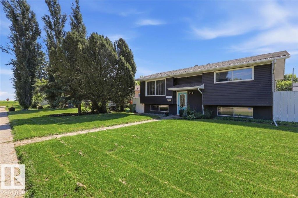 4507 46 Av, Wetaskiwin