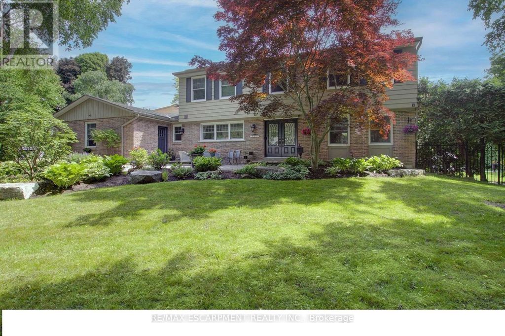 996 Cresthampton Lane, Mississauga (lorne Park)