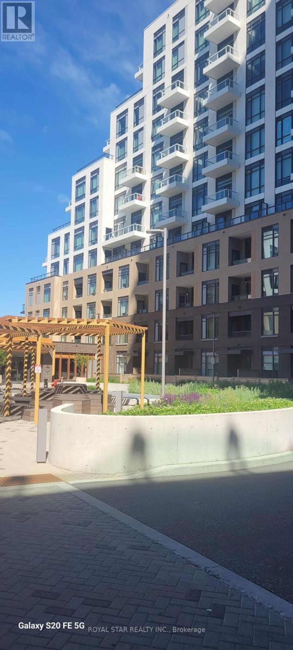 901 - 8 Beverley Glen Boulevard, Vaughan (beverley Glen)