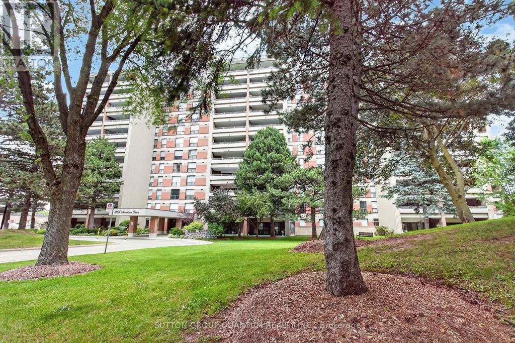 504 - 965 Inverhouse Drive, Mississauga (clarkson)