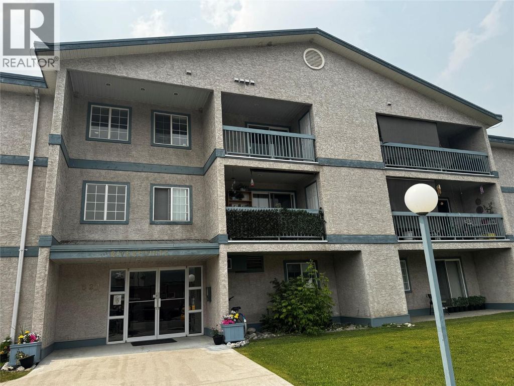 521 8th Avenue N Unit# 203, Golden