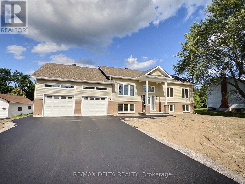 1025 Quigley Hill Road, Ottawa