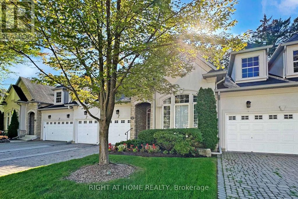 9 Arlington Way, Markham (grandview)