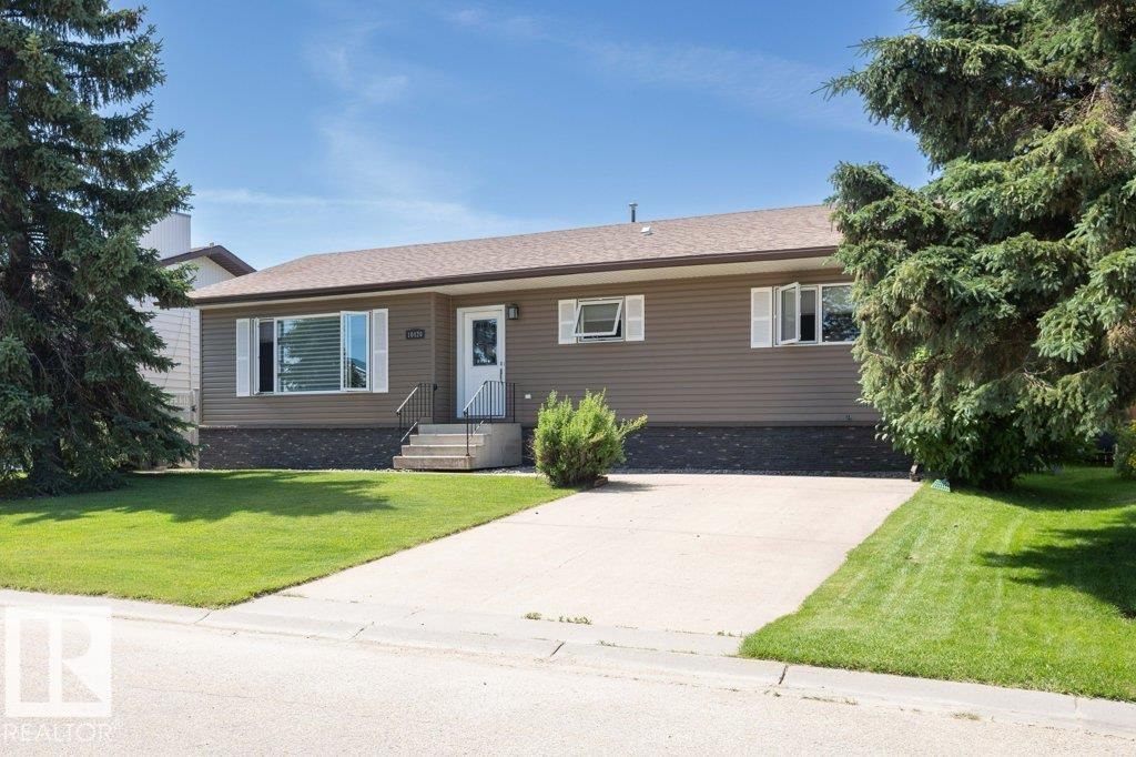 10420 111 Av, Westlock