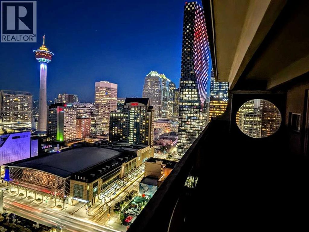 2911, 221 6 Avenue Se, Calgary