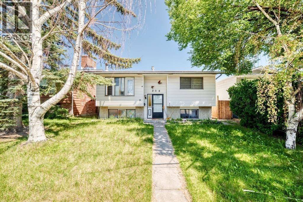 208 Temple Close Ne, Calgary