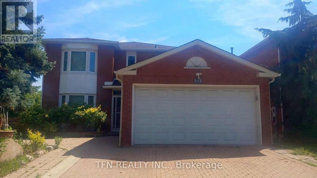 112 Trafalgar Square, Vaughan (uplands)
