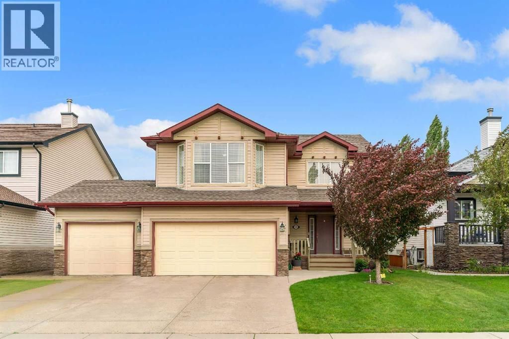 105 West Creek Pond, Chestermere