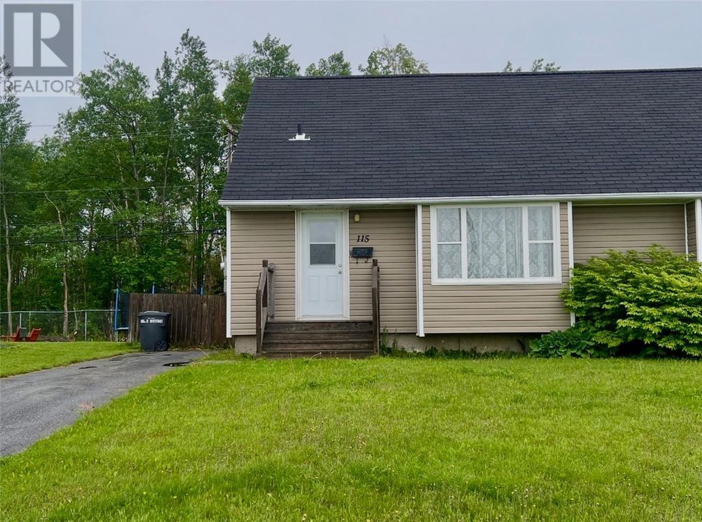 115 Elizabeth Drive, Gander