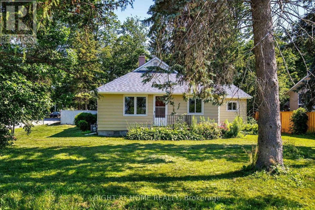 51 Lakeside Drive, Innisfil