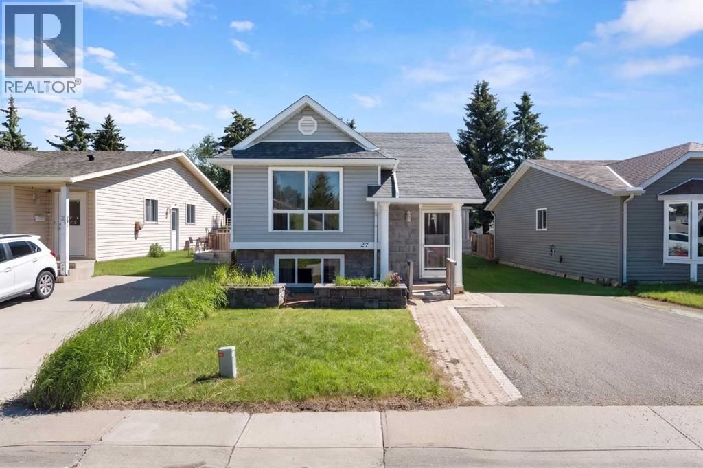 27 Elk Hill Se, Airdrie