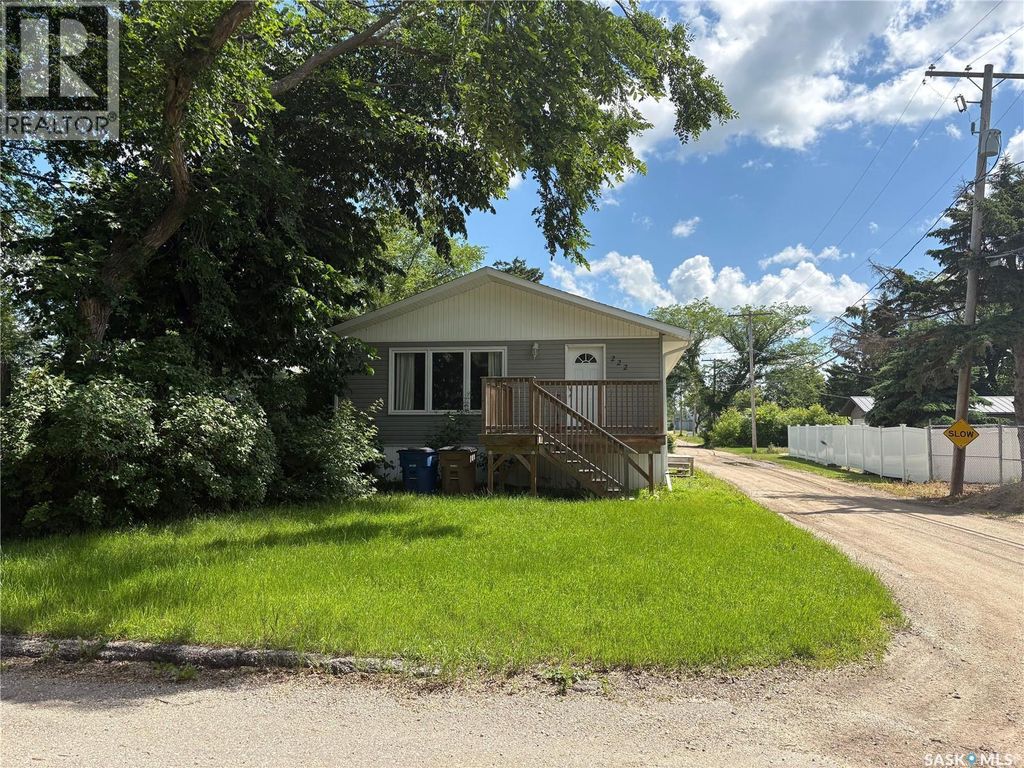 222 1st Street Ne, Wadena