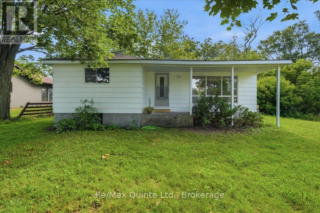 1581 County Rd 10, Prince Edward County (athol Ward)