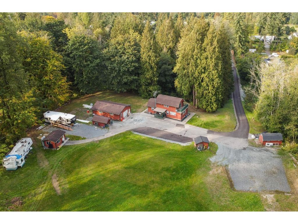 25330 72 Avenue, Langley