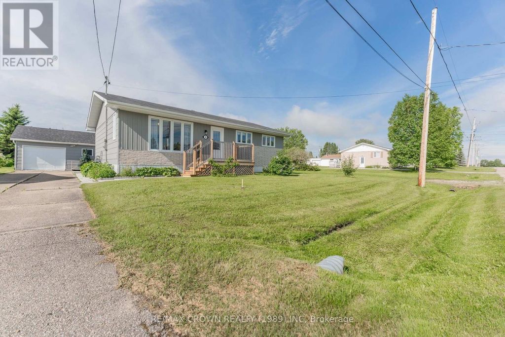 Fauquier - 36 Gauthier Street, Kapuskasing (fauquier)