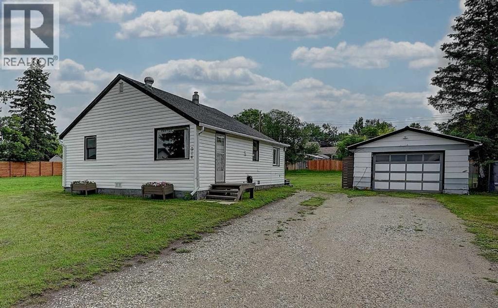 914 6 Avenue, Beaverlodge