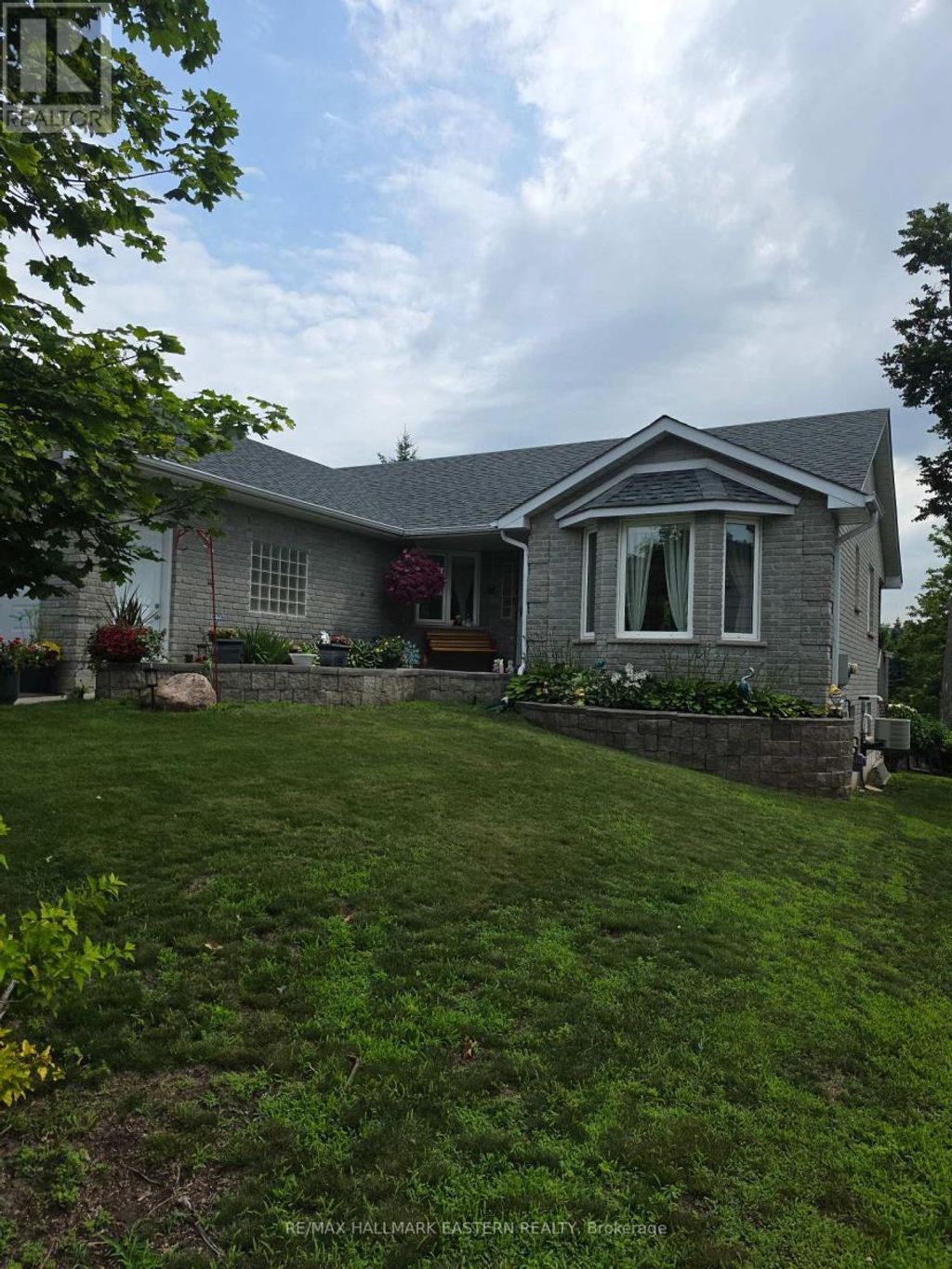 990 Silverdale Road, Peterborough (otonabee Ward 1)