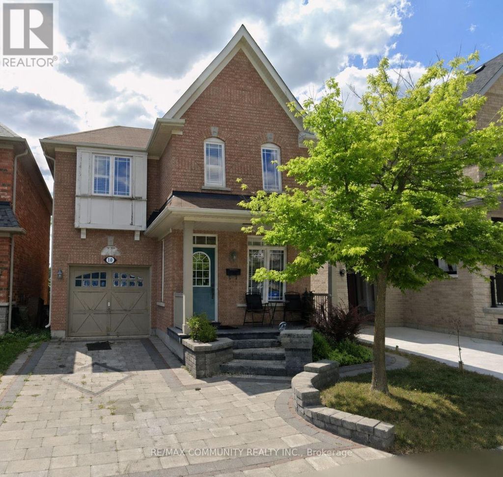 18 Hearth Place, Toronto (highland Creek)