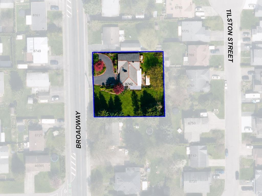 8742 Broadway Street|chilliwack Proper South, Chilliwack