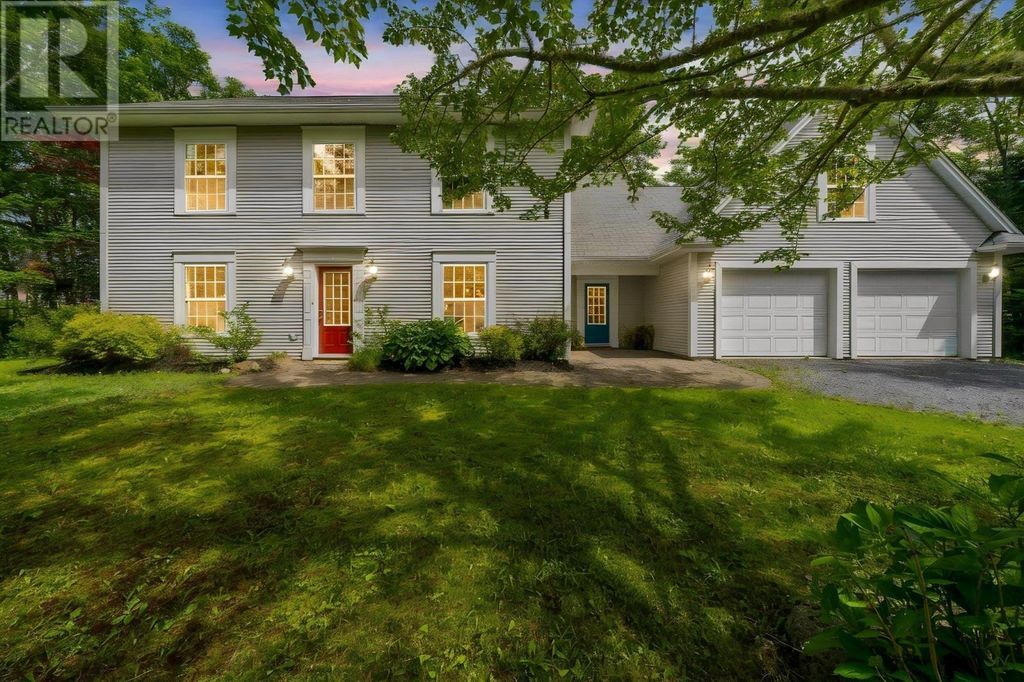 32 Rustic Ridge, Upper Tantallon