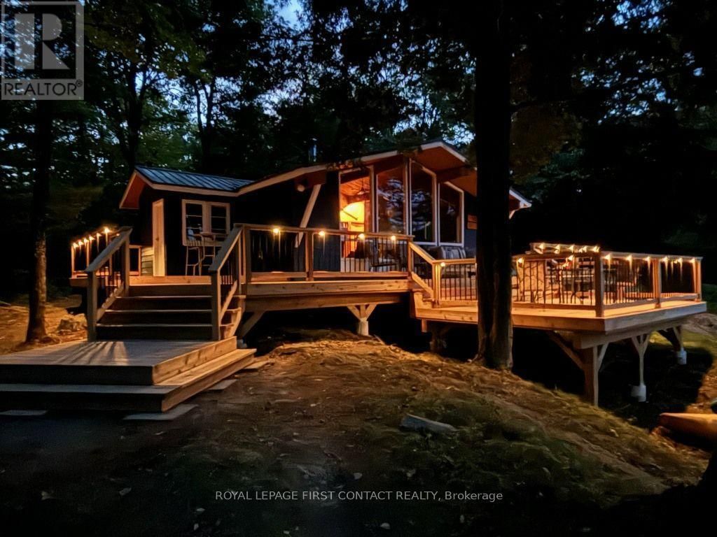 345 Healey Lake Water, The Archipelago (archipelago South)